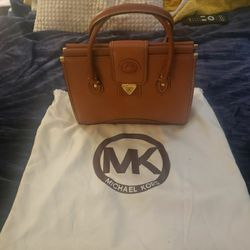 Micheal Korrs