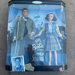 Mattel 22953 Loves Frank Sinatra Collectors Set Barbie