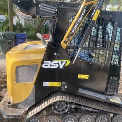 Bobcat Excavadora Volteó 