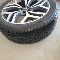 Range Rover Velar tires + Rims