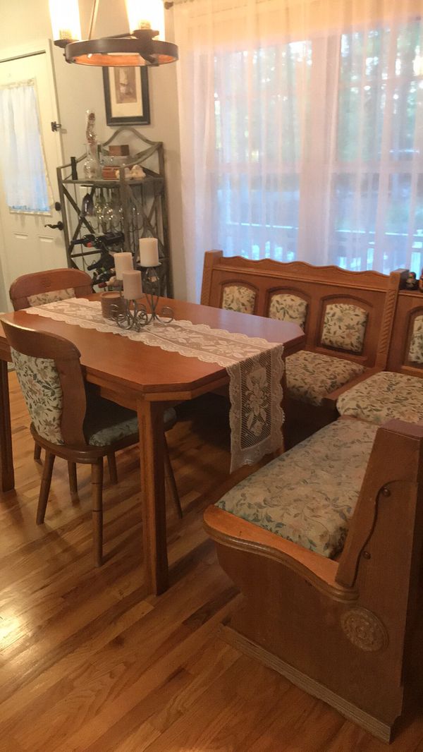 German Kitchen Corner Bench for Sale in Sanford, NC OfferUp