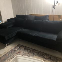 Amreena 101" Wide Left-Hand Facing Sofa & Chaise - Black
