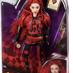 Disney Descendants: The Rise of Red Doll NEW!