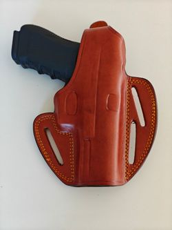 Glock 17/22/43/49 Compatible Leather Holster
