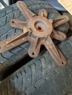 Table mount. Cast iron.