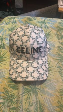 Desinger snap back