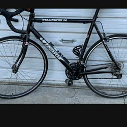 Road Bike Like New