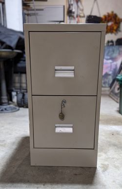 FREE  2 drawer File Cabinet 