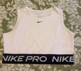 Nike Pro