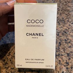 Vintage Chanel Perfume Spray Cologne Refill Case 1 1/2 Oz. 