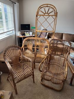Vintage rattan furnature.