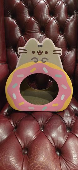 Pusheen Cat Scratcher