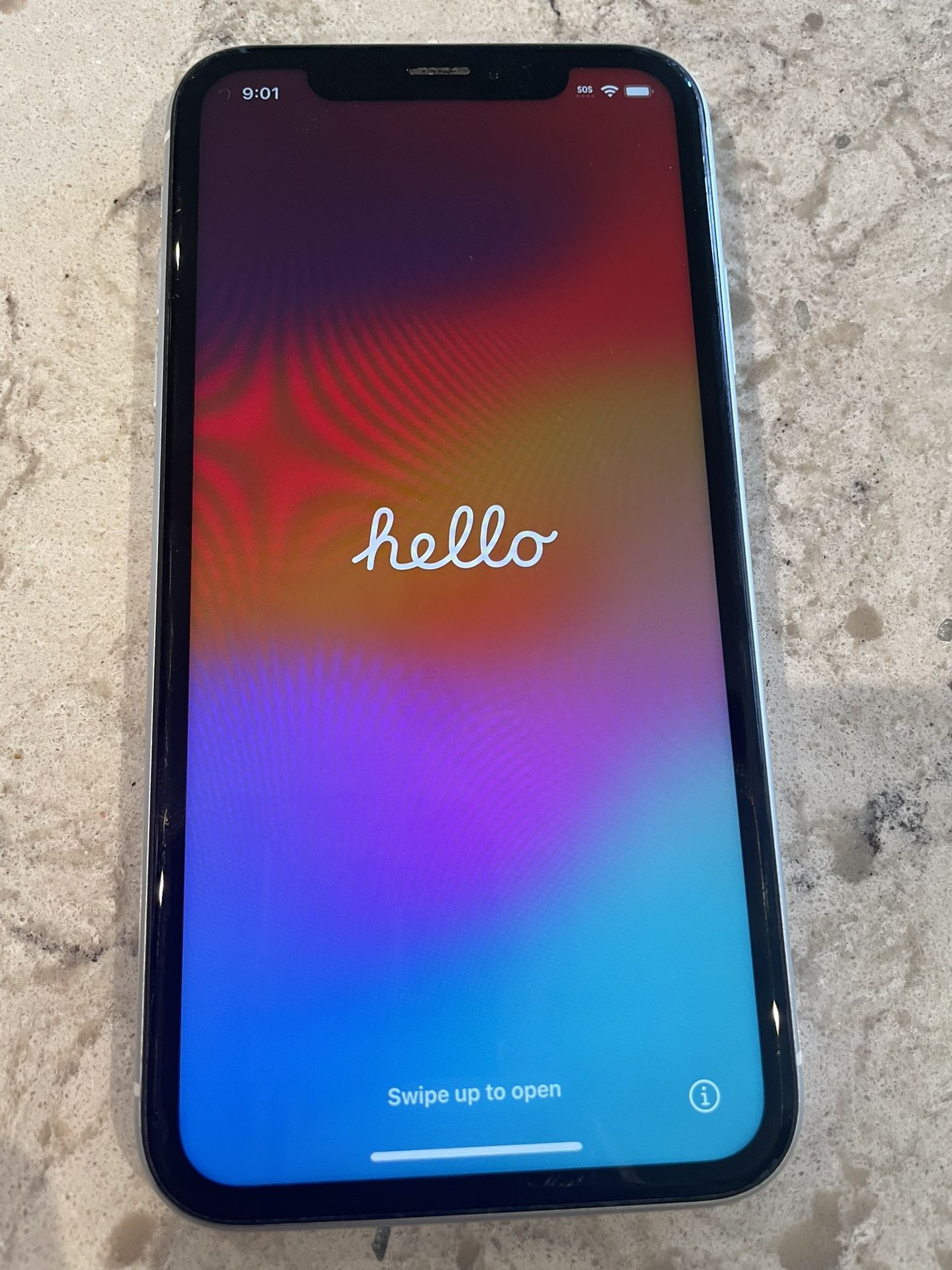 iPhone XR - 64GB - White - Only Charges Wireless