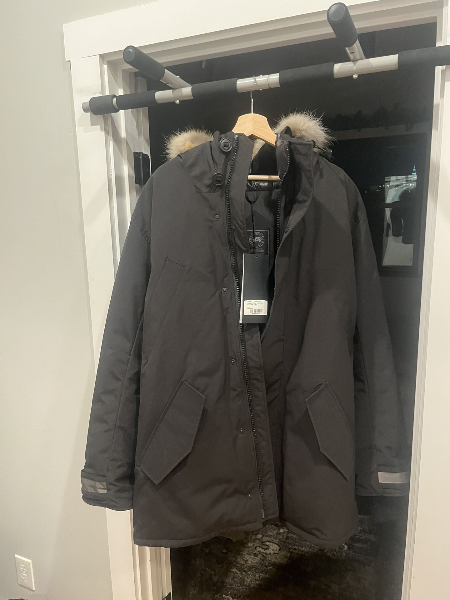 Brand New Edgewood Canada Goose Parka - Black - XL