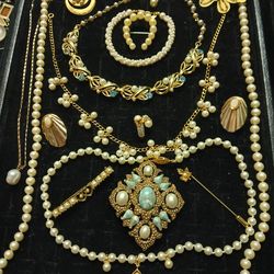 Vintage Jewelry Lot