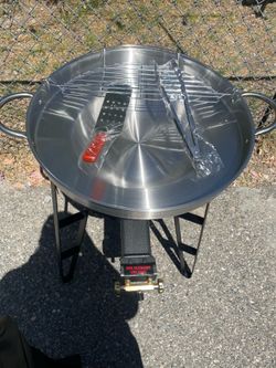 Frying Disc Burner and accessories / quemador con su disco accessorios