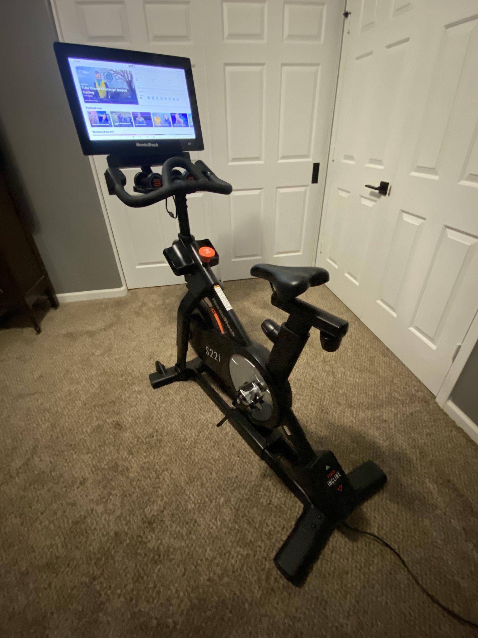 NordicTrack S22i Commercial Studio Cycle – Interactive Home Exercise Bike