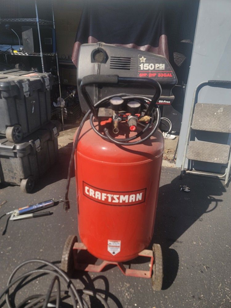 33 GALLON CRAFTMAN COMPRESSOR