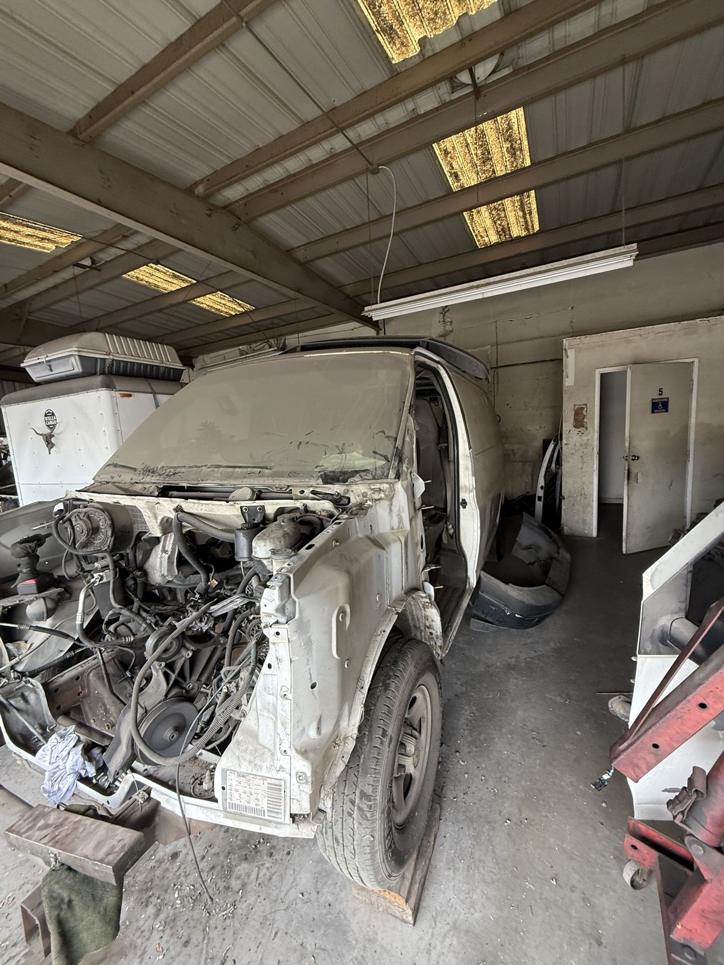Parts 2004 Chevrolet Express 