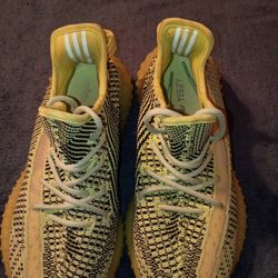 Adidas Yeezy 