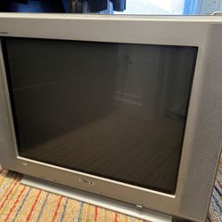 Sony Trinitron 27” TV For Classic Games