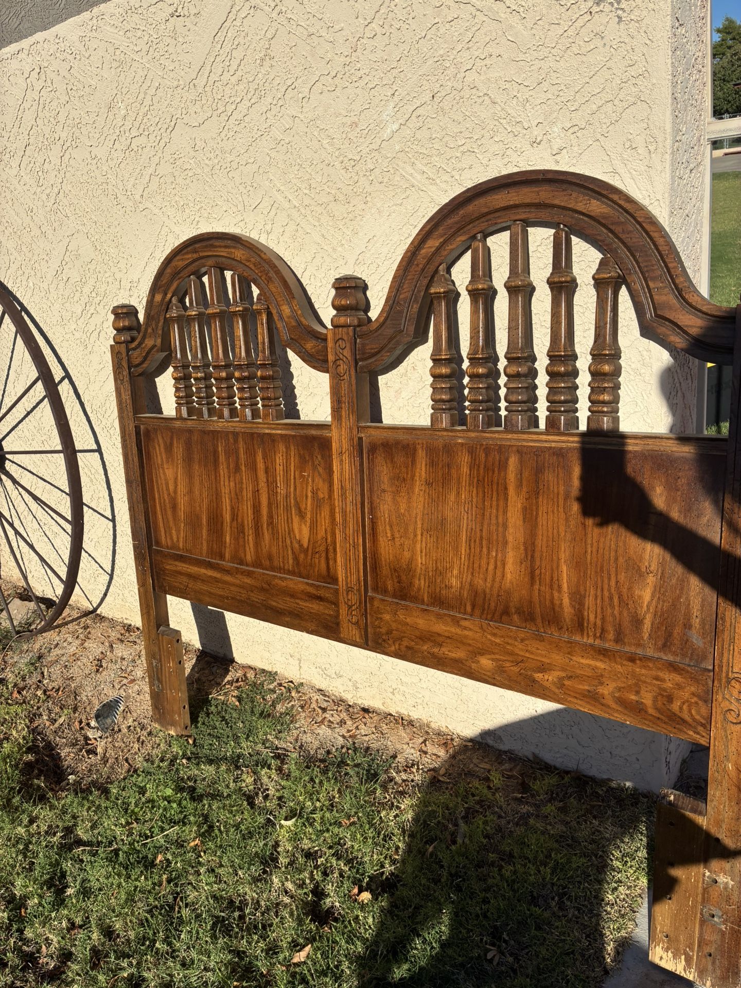 Head Board And Box Spring