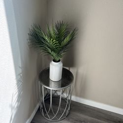 Side table Good  condition