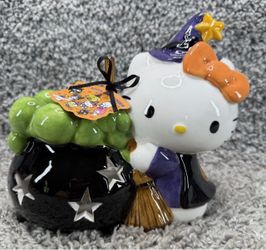 Blue Sky Clayworks Hello Kitty Halloween Witch Candle House Tealight Holder New