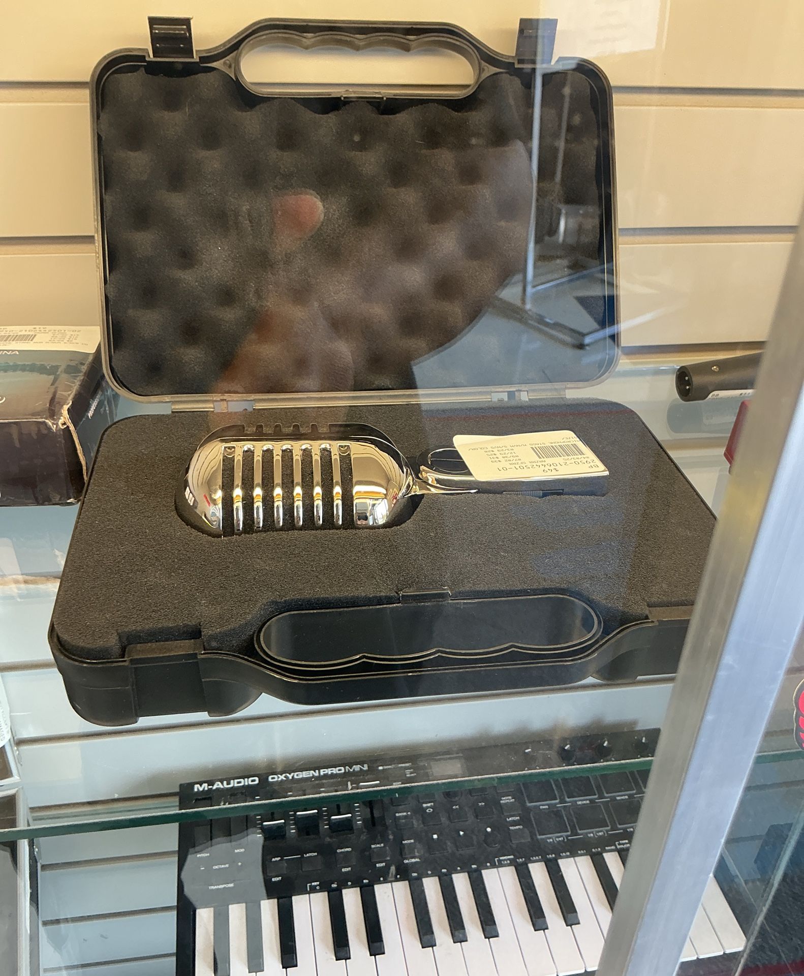 Microphone