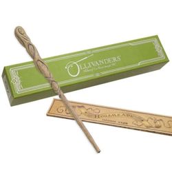 Universal Studios Ollivander Harry Potter Wand Poplar & Dragon Heartstring Interactive Wand