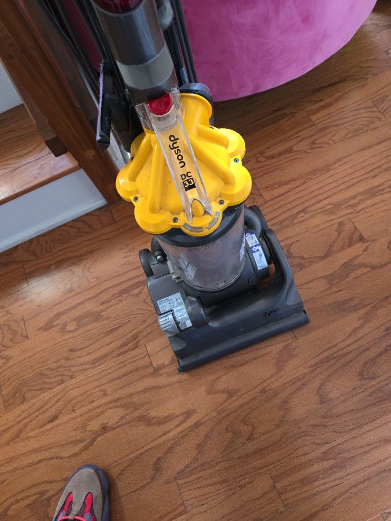 Dyson Dc33