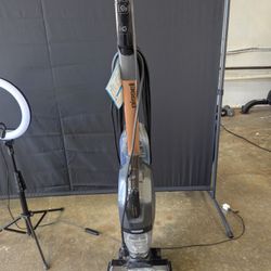 Bissel Vacuum And Steam cleaner