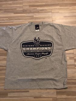 Vintage New York Yankees 1999 Division Champions Shirt