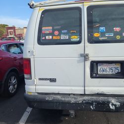 Ford F250 mv White Color