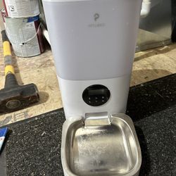 Cat/dog Automatic Feeder