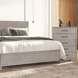 Brand New White Oak 4pc Queen Bedroom Set (Available In Eastern King)