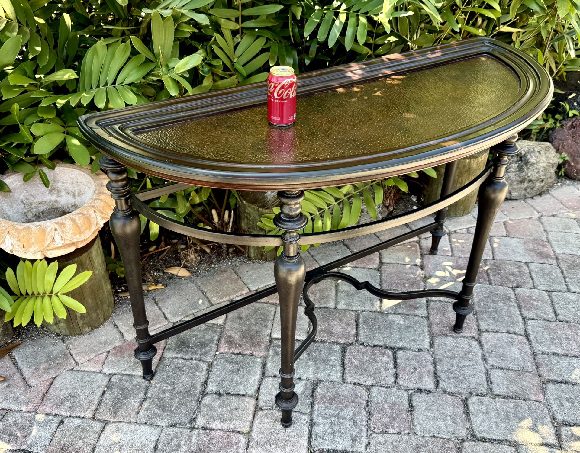 ⭕️ Elegant Heavy Console Table – Bernhardt Furniture