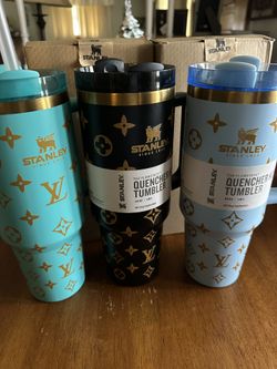 stanley quencher h2.0 flowstate tumbler
