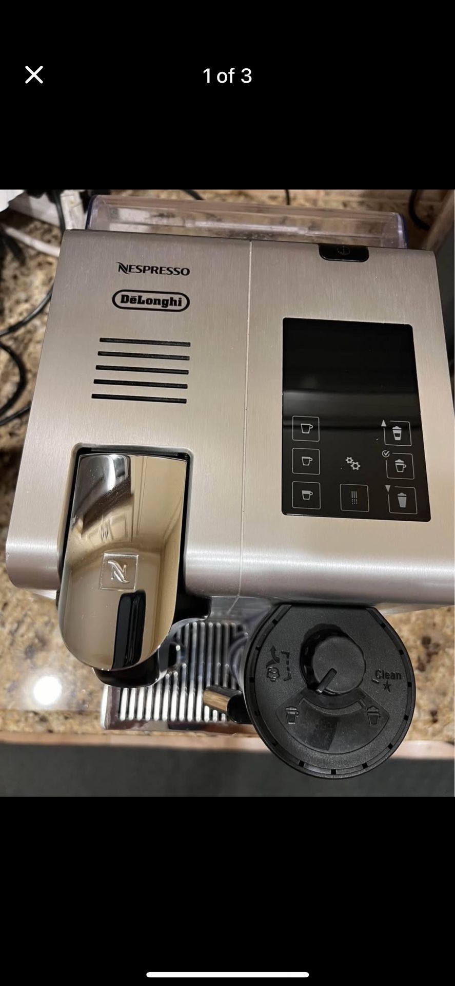 De'Longhi Nespresso Lattissima Pro Capsule Espresso/Cappuccino Machine