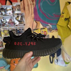 Yeezy Boost 350 V2 Bred