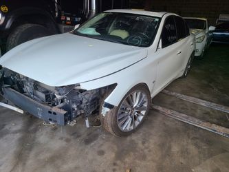 2018 Infiniti Q50 AWD SELLING ALL PARTS