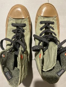 Converse Chuck Taylor Size 6 Men Size 8 Women