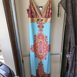 Ladies VENUS SIZE LG Summer Dress