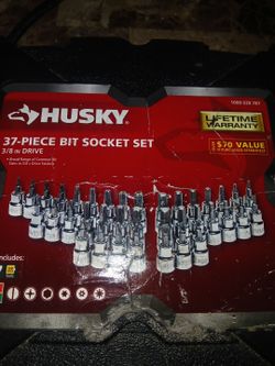 Husky 37 piece bit socket set