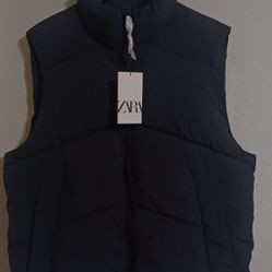 Zara Men Puffer Vest
