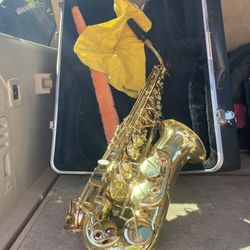 SAXOPHONE