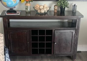 Buffet Table