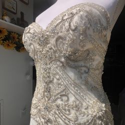 Casablanca Bridal “Willow” 2251 Size 8 (2/4 Street Size)