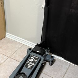3 Ton Jack.
