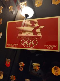 1984 Olympic Pin Set Limited Edition Sponsor Set Corporate Issue Los Angeles